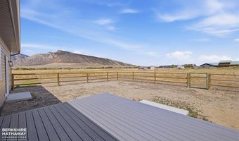 8 Lakota Ct, Cody, WY 82414