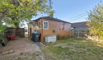 1906 E 16TH St, Cheyenne, WY 82001