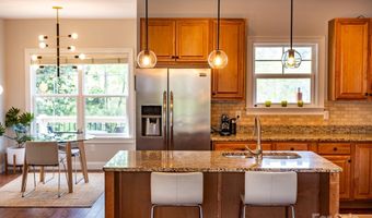 30 Asher Ln, Arden, NC 28704