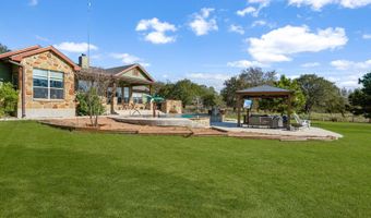 1858 Burr Oak, Adkins, TX 78101