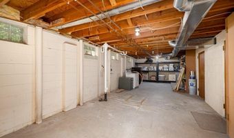 2135 Tuomy Rd, Ann Arbor, MI 48104