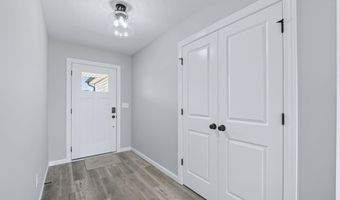 118 Sunset Dr, Avilla, IN 46710