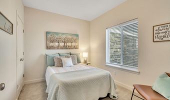 994 W SAPPHIRE PEAK Dr 200, Bluffdale, UT 84065