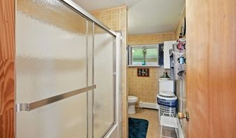 821 China Rd, Albion, ME 04910