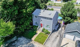 3 Hilltop St, Johnston, RI 02919