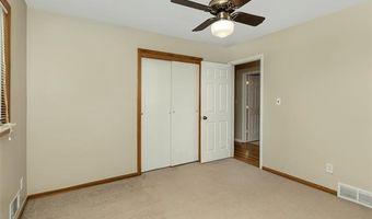 8422 Niver Ave, Allen Park, MI 48101