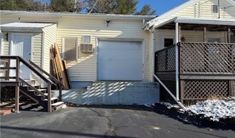 1049 Tiogue Ave, Coventry, RI 02816