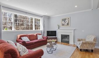 11 Wilson Rd, Berlin, MA 01503