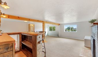 758 FLORENCE Ave, Astoria, OR 97103