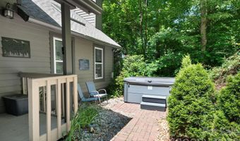 450 Elk Mountain Scenic Hwy, Asheville, NC 28804