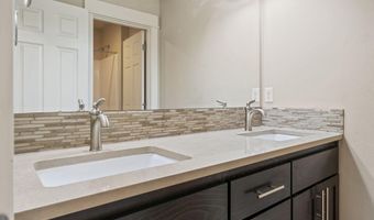 3523 NE Crystal Springs Dr, Bend, OR 97701
