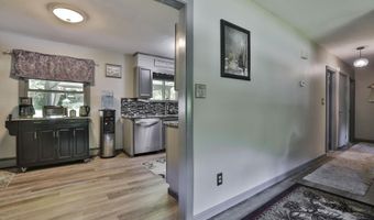 2 Dove St, Boscawen, NH 03303