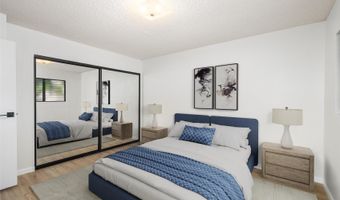 98-653 Papalealii St, Aiea, HI 96701
