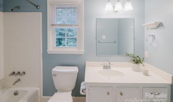 1224 Brockton Ln, Charlotte, NC 28226