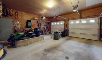 1112 W Church St, Albion, NE 68620