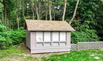 22 GROVE Ave, North Providence, RI 02911