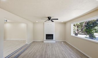 10103 La Salle Pl NW, Albuquerque, NM 87114
