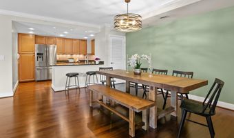 5 PARK Pl 311, Annapolis, MD 21401