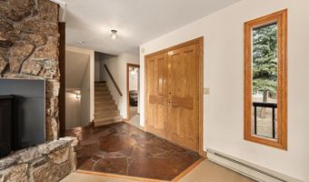 440 La Hermosa Dr, Bellvue, CO 80512