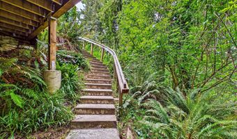 448 Tanglewood Rd, Arcata, CA 95521