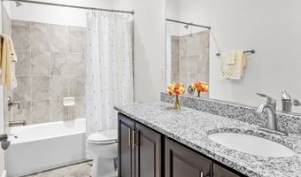 2109 MAIN LINE 102, Alexandria, VA 22301