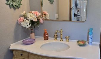 2055 E Church St, Altus, AR 72821