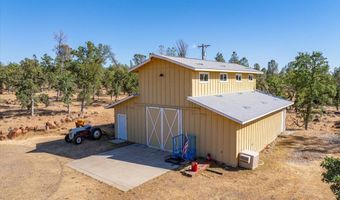 25150 Dersch Rd, Anderson, CA 96007