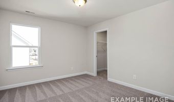 559 Whinfield Pl, Aberdeen, NC 28315