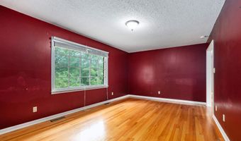 313 Christopher Dr, Athens, AL 35611