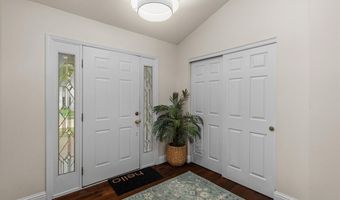 915 Timber Glen Ln, Ballwin, MO 63021