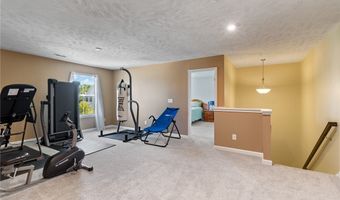 120 Lakeland Way, Aurora, OH 44202