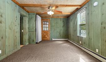 625 Gaskill St, Blackstone, MA 01504