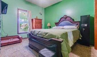 3425 Thomas Ave, Alton, IL 62002