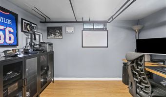 24 Westlyn Ct, Albany, NY 12203