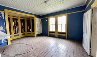 207 N 5th St, Aurora, NC 27806