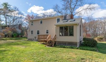 853 S West St, Agawam, MA 01030