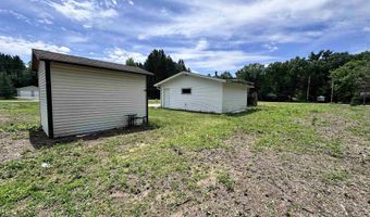 6111 MAGNOLIA Dr, Wisconsin Rapids, WI 54494