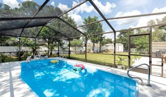 327 FRANCIS Dr, Apollo Beach, FL 33572