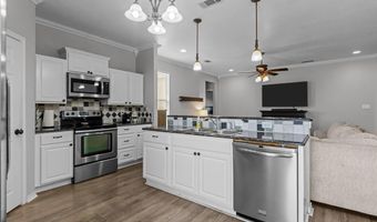 718 Shepherd Cir, Andrews, TX 79714