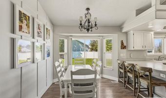 3840 Summerwood Ln, Ammon, ID 83406