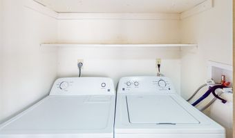 5080 Likini St 518, Honolulu, HI 96818