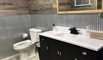 2213 229th Pl, Ames, IA 50014