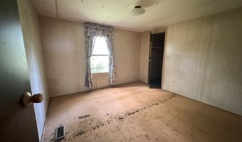 6122 Poplar Rd, Albany, GA 31705