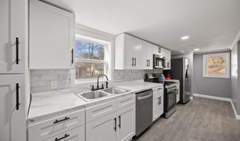 388 E Center St, Beattyville, KY 41311