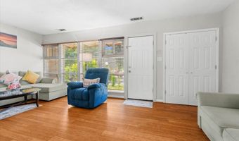 7877 PATRIOT Dr, Annandale, VA 22003