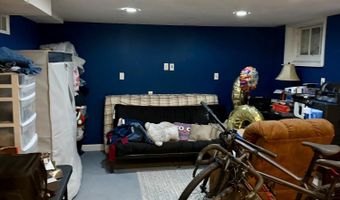 330 Franklin Ave, Ames, IA 50014