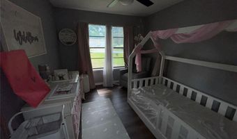 412 7th St, Barling, AR 72923