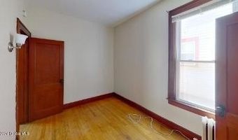 441 Myrtle Ave Apt 1, Albany, NY 12208