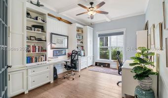 302 Castaway Dr, Bluffton, SC 29910