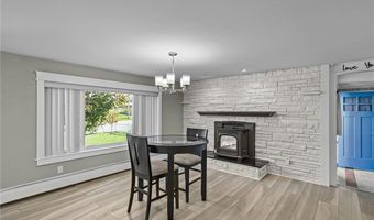 12 Dulles St, Cumberland, RI 02864